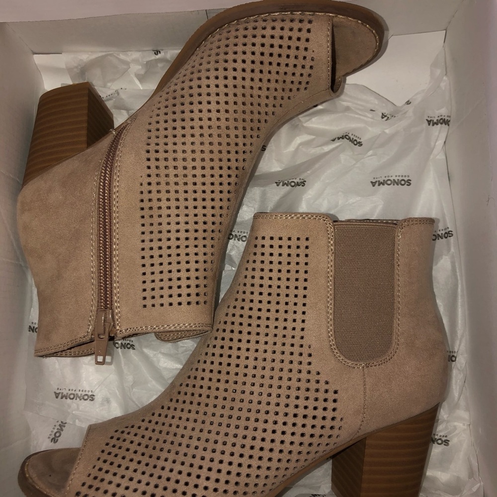 Tan Suede Heels